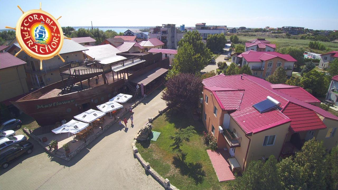 Club De Vacanta Corabia Piratilor-Mamaia Nord Năvodari Exteriör bild