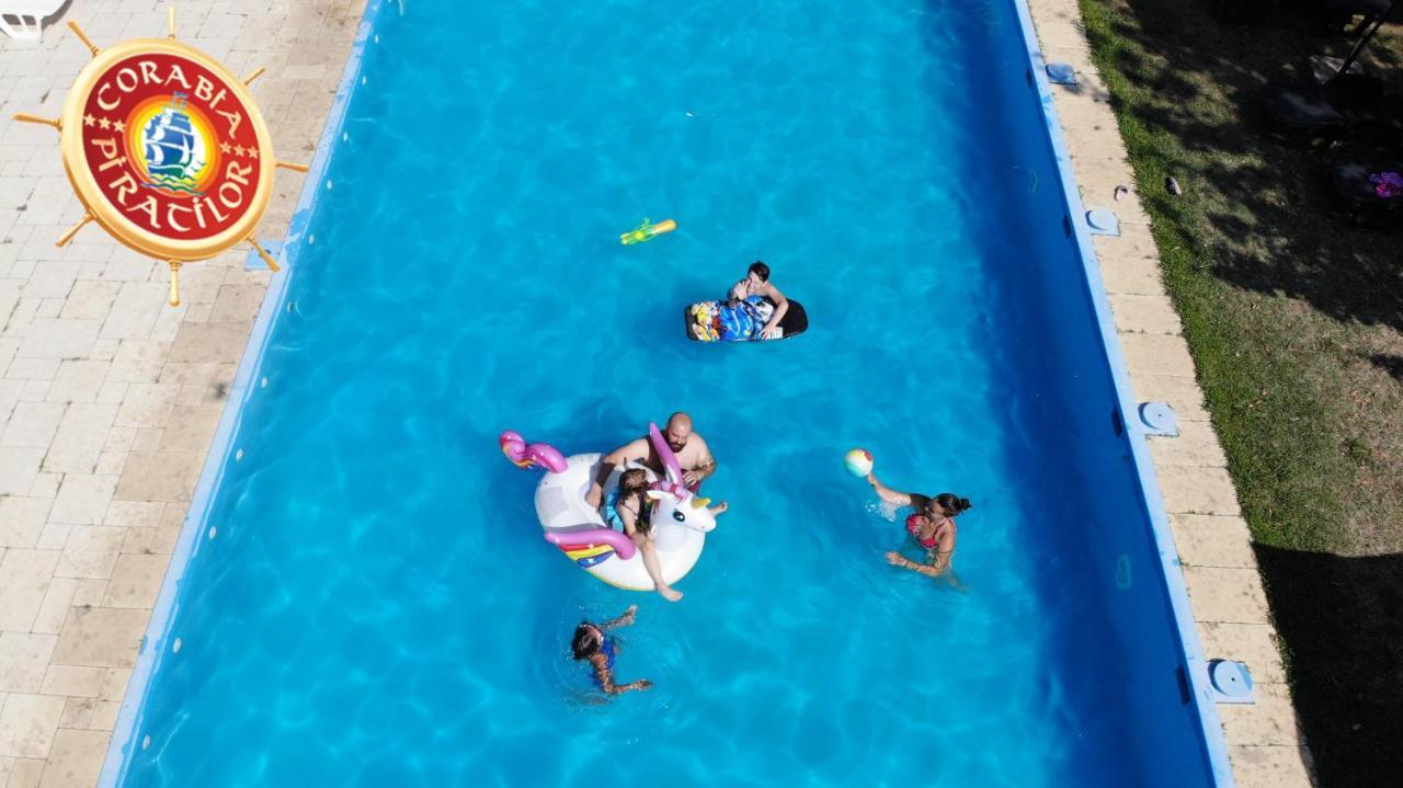 Club De Vacanta Corabia Piratilor-Mamaia Nord Năvodari Exteriör bild