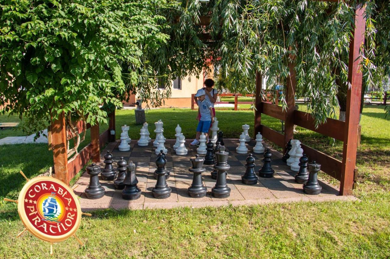 Club De Vacanta Corabia Piratilor-Mamaia Nord Năvodari Exteriör bild