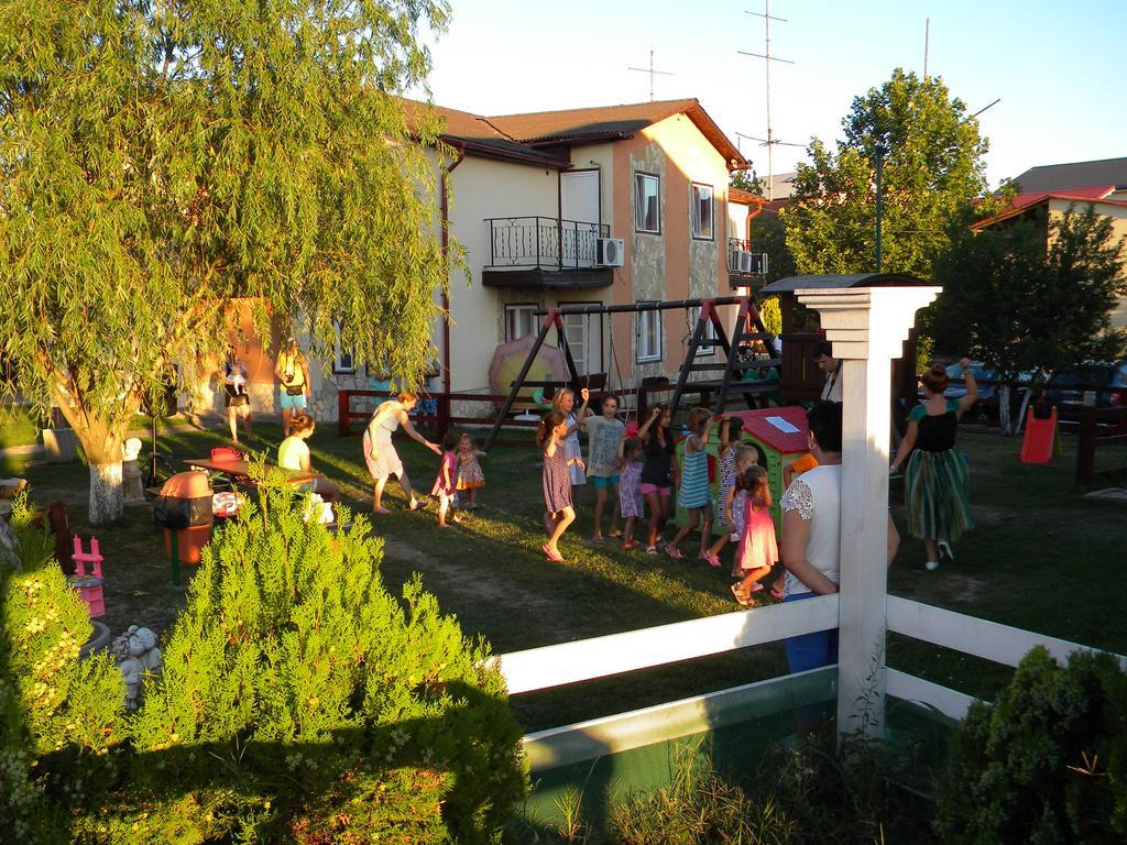 Club De Vacanta Corabia Piratilor-Mamaia Nord Năvodari Exteriör bild