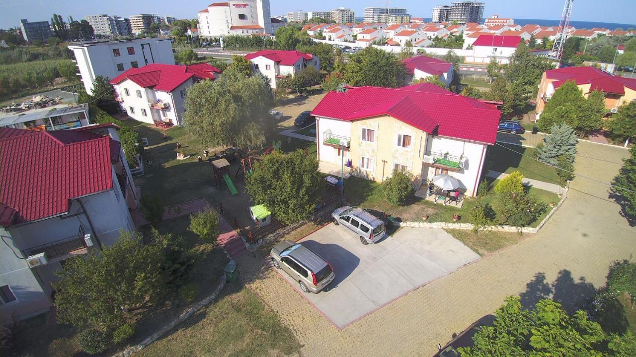 Club De Vacanta Corabia Piratilor-Mamaia Nord Năvodari Exteriör bild
